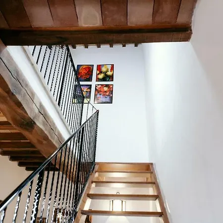Borgo Palazzetto * Montone (Umbria)