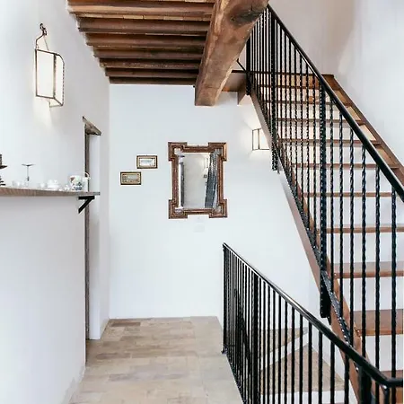 Borgo Palazzetto * Montone (Umbria)