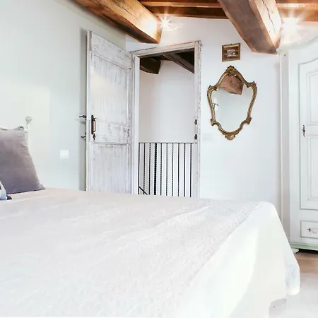 Borgo Palazzetto * Montone (Umbria)